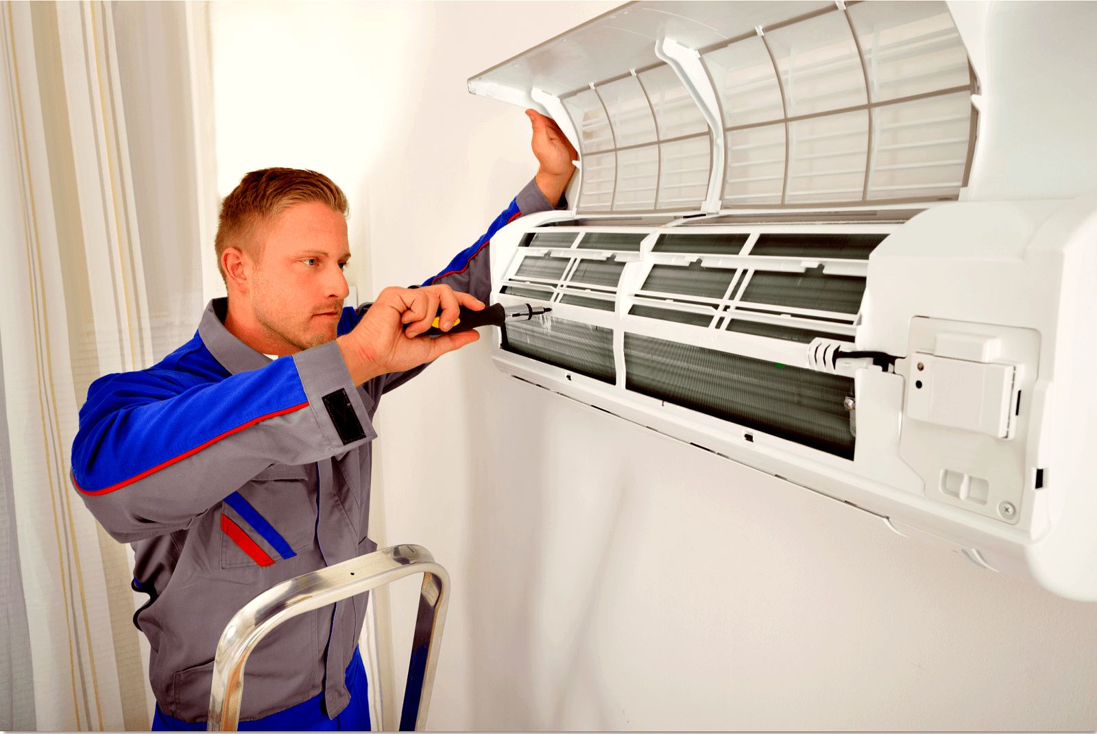 SERVICETECHS at work